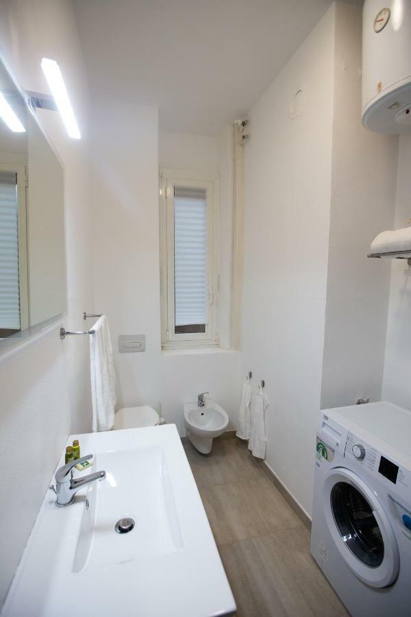 Apartment Via Treviso 6 Mailand Exterior foto